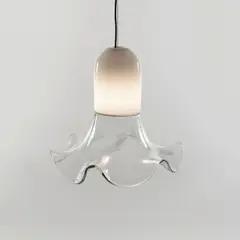 Renato Toso, Suspension Onda, An 'Onda' pendant light in glass, metal and methacrylate by Renato Toso designed in 1971 and edited by Leucos