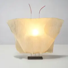 Ingo Maurer, Lampe de table Samurai de la série MaMo Nouchies