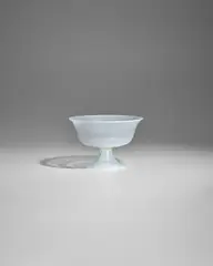 'Lattimo Mezza Filigrana' Footed Bowl by Carlo Scarpa, offered Dec 2024