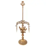 Lámpara de Aceite, SIGLO XX, Bronce, para cuatro luces; base circular escalonada fuste de tipo "salomónico" y torneado compuesto, arandelas y pantallas