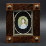 Retrato de Niña, PRINCIPIOS DEL SIGLO XX, Óleo sobre lámina de marfil