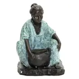 Salvador Jaramillo, MUJER CON OLLA, Bronce, patinado en color verde y marrón