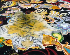 Ohne Titel, 8 by Karin Kneffel, 2008, Öl auf Leinwand, sold May 2017