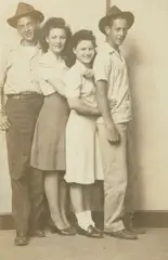 Mike Disfarmer, Group portrait, circa 1940, Gelatin silver print