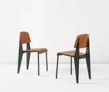 Jean Prouvé, Pair of demountable “Semi-metal” chairs, model no. 300, circa 1952, Painted steel, oak-veneered plywood
