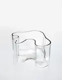 Vase, model no. 9749, from the "Eskimoerindens skinnbuxa" sketch series by Alvar Aalto, designed 1936, produced circa 1949, Clear mold-blown glass, sold Dec 2014