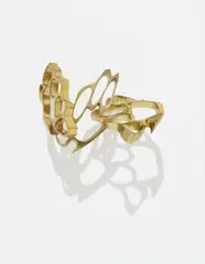 Robert Lazzarini, Brass Knuckles (iv), 2010, brass