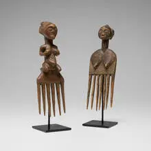Asante, Figural combs, set of two, carved wood