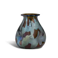 Phänomen Vase by Loetz, blown glass, etched 'Loetz, Austria' on underside, sold Jul 2024
