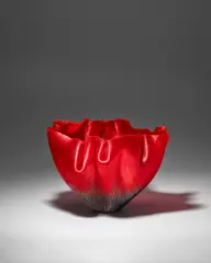 Toots Zynsky, 'Papavera Ombra', filet-de-verre fused and thermo-formed colored glass threads, engraved 'Z'