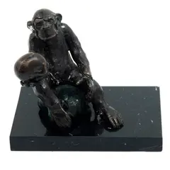 SIGLO XX by El Mono de Darwin, Bronce, patinado en color marrón; base de mármol negro, sold Oct 2024
