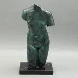 Torso Femenino, SIGLO XX, Bronce, patinado en color verde; con base de mármol