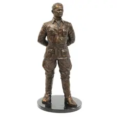 ESCULTURA DE JOSIP BROZ TITO* by Miguel Romo Santini, Bronce, patinado en color marrón; con base de mármol negro, sold Sep 2024