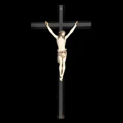 Cristo Crucificado, SIGLO XX, Talla en marfil, decoración esgrafiada, tinta negra; cruz ochavada de madera ebonizada