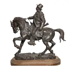 Carlos Espino, GRAL. FRANCISCO VILLA A CABALLO, 1982, Bronce, patinado en color marrón; con base de madera