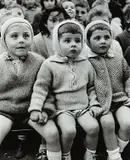 Alfred Eisenstaedt, Children at the Puppet Theater II, Paris