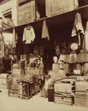 Eugène Atget, Boutique d'articles pour hommes, 16 rue du Petit-Thouars
