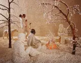 Sandy Skoglund, Raining Popcorn