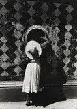Manuel Álvarez Bravo, La hija de los danzantes (Daughter of the Dancers), Cholula, Puebla
