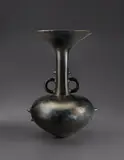 Magdalene Odundo, Vessel, 1991, Burnished and carbonized terracotta