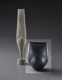 Hans Coper, Pot with ovoid volume and flattened neck, circa 1972, Stoneware, black glaze