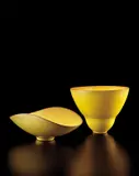 Gertrud Natzler and Otto Natzler, Oval footed bowl, 1960 Double curved vase