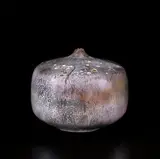 Gertrud Natzler and Otto Natzler, Closed-form vase
