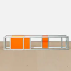 Liam Gillick, Liaison Screen, 1999, aluminium and Plexiglas