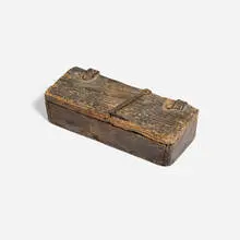 18th Century, Lidded box with iron clasp, wood, iron, leather