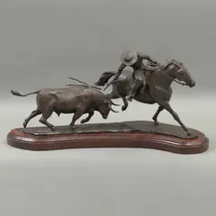 Jorge Hernández Garnica, REJONEADOR, 1983, Bronce, patinado en color marrón; base de madera