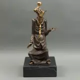 Rinoceronte Con Esfera, SIGLO XX, Bronce, patinado en color marrón y detalles al oro; base de mármol negro (lascaduras)