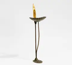 Schalenobjekt mit Blatt by Paul Wunderlich, 1978, Bronze (Sandguß), sold Jun 2017