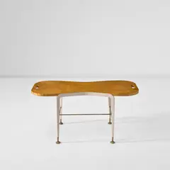 Gio Ponti, Rare occasional table with removable tray top, circa 1946, Burr birch-veneered wood, painted wood, painted steel, brass