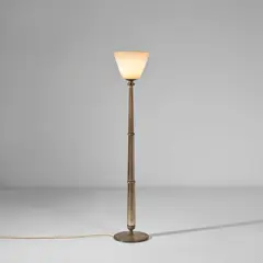Tomaso Buzzi, Floor lamp, model no. 502, 1933-1938, Avorio glass with gold leaf inclusions, coloured glass, brass