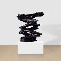 Tony Cragg, Runner, 2009, bronze