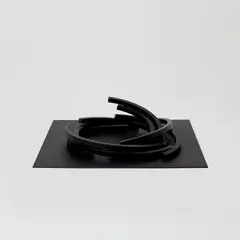 Bernar Venet, Effondrement: 149.5° Arc x 10, 2015, aluminium with black patina