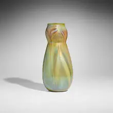 Early pulled-feather vase by Tiffany Studios, c. 1896, hand-blown Favrile glass, sold Mar 2026