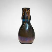 Early experimental pulled-feather vase by Tiffany Studios, c. 1895, hand-blown Favrile glass, sold Mar 2026