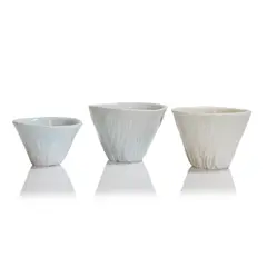 Simon Carroll, Three porcelain yunomi, 2005