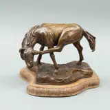 Marco Lezzama, POTRILLO, Bronce, patinado dorado; base de madera