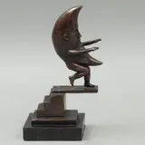 Sergio Bustamante, LUNA EN TRAMPOLÍN, Bronce, patinado en color marrón