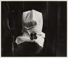 Chevilly by Robert Häusser, 1971, Bromsilbergelatineabzug auf Papier, sold Jan 2018