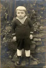 Junge im Matrosenanzug by August Sander, Vintage. Gelatinesilberabzug, sold Jan 2018