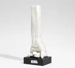 Michael Schoenholtz, Auktion 404, Los 820, 1986, Porzellan