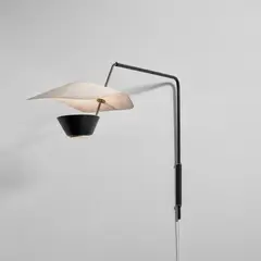 Pierre Guariche, Adjustable 'Cerf-volant' wall light, model no. G 25, circa 1954, Painted steel, brass