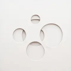 Paolo Scheggi, Intersuperficie curva-dal bianco cerchi progressivi-regressivi, 1965, white acrylic on 3 superimposed canvases