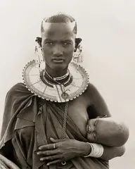 Herb Ritts, Maasai Woman and Child, Africa, 1993, Gelatin silver print, mounted