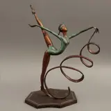 Bailarina, SIGLO XX, Bronce, patinado en color verde y marrón