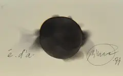 Otto Piene, o.T. (Oculus), 1999, Rauchzeichnung auf Karton (Klappkarte).