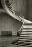 Karl Hugo Schmölz, Funkhaus. Erdgeschossfoyer mit Treppe zum Obergeschossfoyer